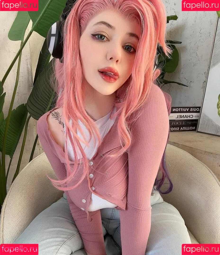 Alina Becker / AlinaBecker / abecker_cos / alina_becker / japp_leack Onlyfans Photo Gallery 
