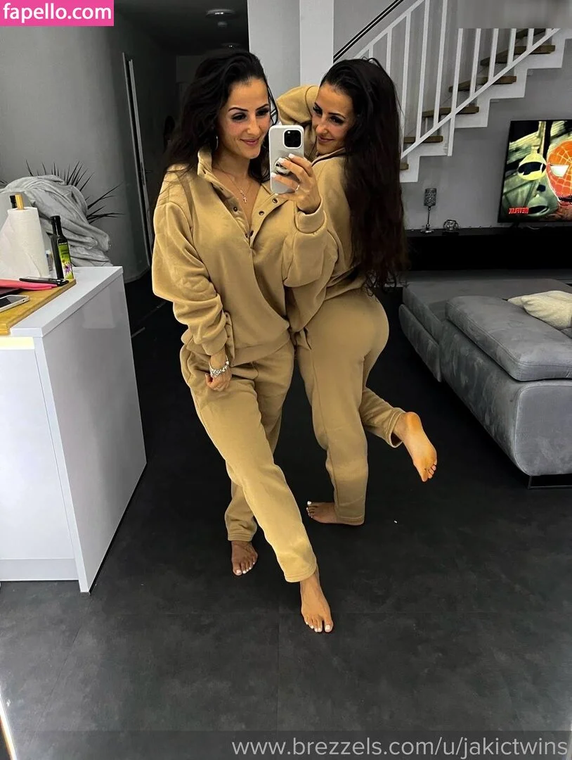 Jakic Twins / jakictwins Onlyfans Photo Gallery 