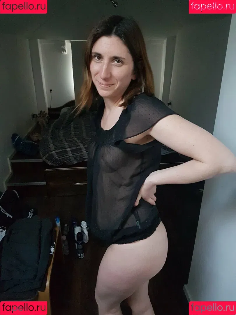 Bee / Trimalchio87 Onlyfans Photo Gallery 