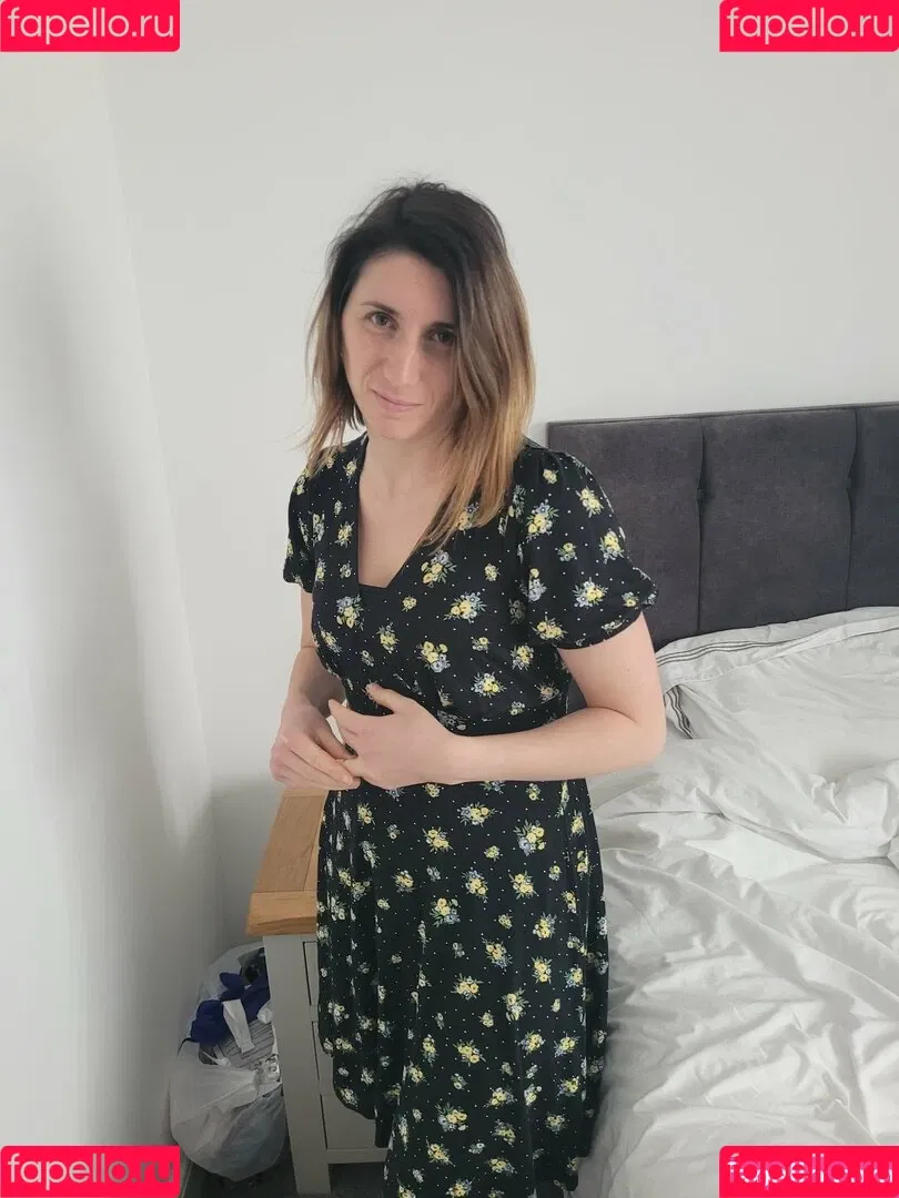 Bee / Trimalchio87 Onlyfans Photo Gallery 