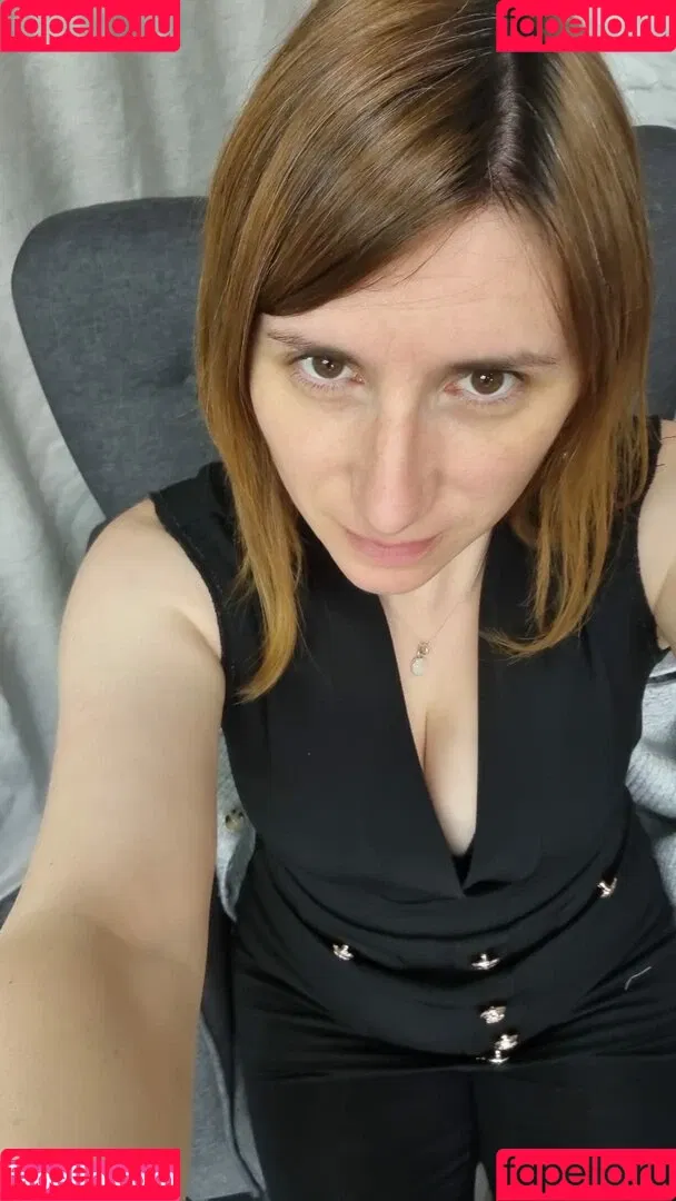 Bee / Trimalchio87 Onlyfans Photo Gallery 