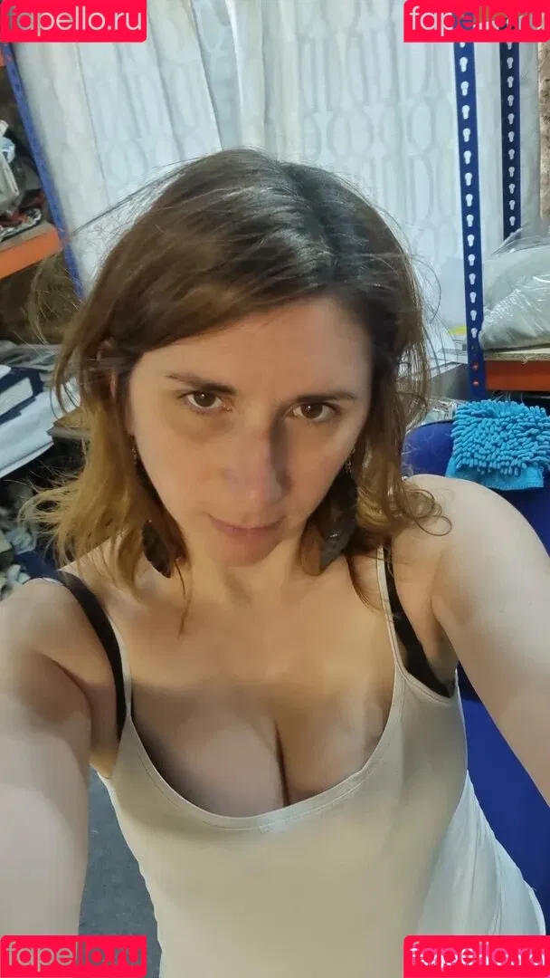 Bee / Trimalchio87 Onlyfans Photo Gallery 