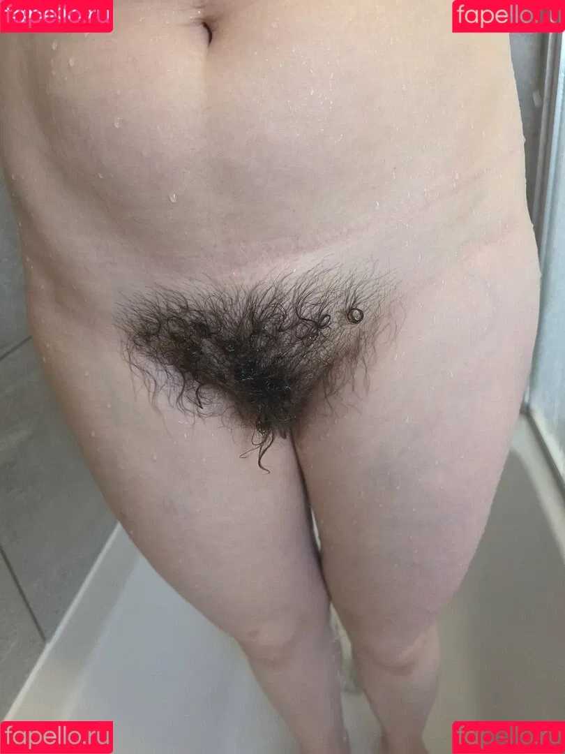 Bee / Trimalchio87 Onlyfans Photo Gallery 