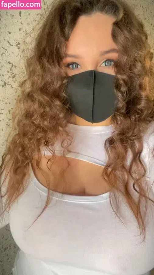 bustyfox1 / https: Onlyfans Photo Gallery 