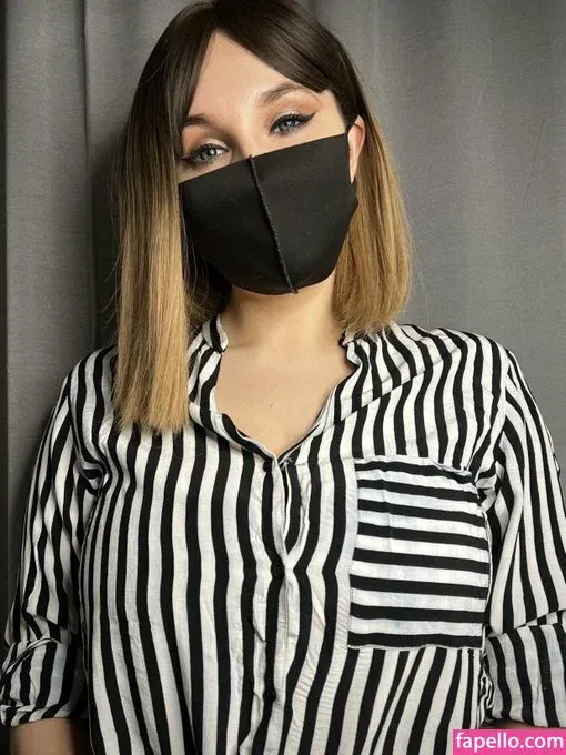 bustyfox1 / https: Onlyfans Photo Gallery 