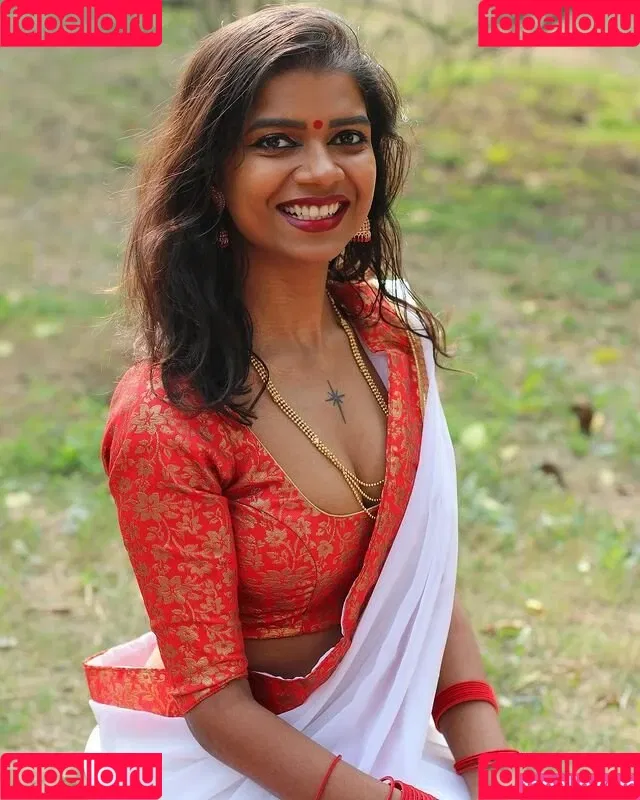 Khyatishree / khyatishree_ Onlyfans Photo Gallery 