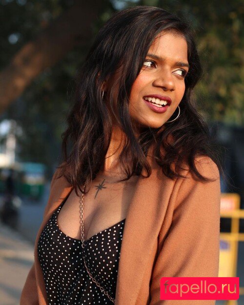 Khyatishree Nude Onlyfans Photo 19