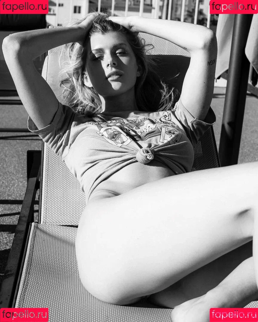 Bella White / bbellaawhite Onlyfans Photo Gallery 