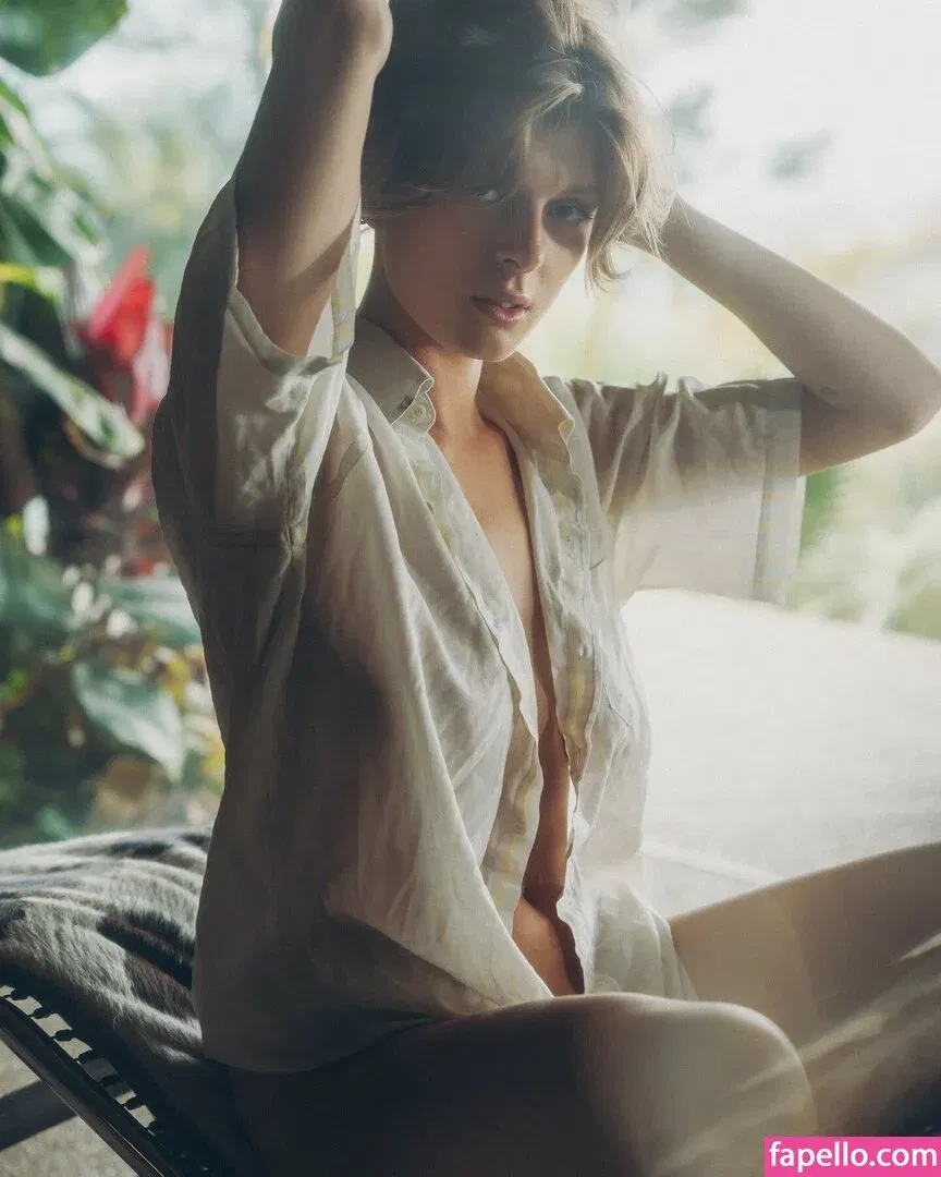 Bella White / bbellaawhite Onlyfans Photo Gallery 