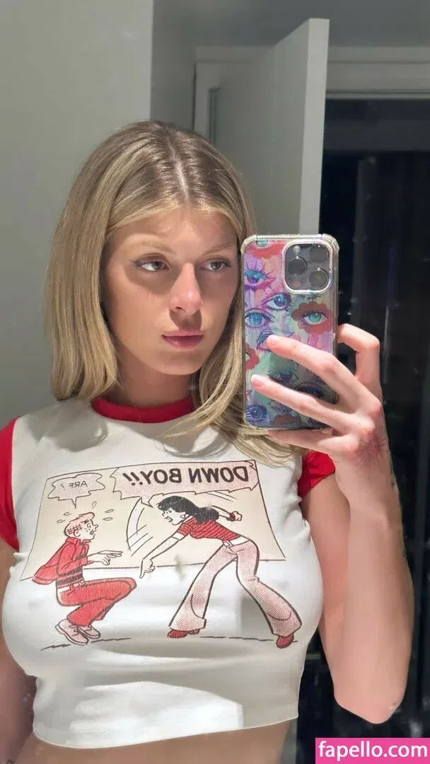 Bella White / bbellaawhite Onlyfans Photo Gallery 