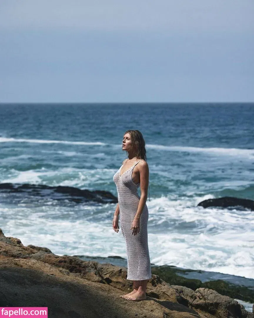 Bella White / bbellaawhite Onlyfans Photo Gallery 