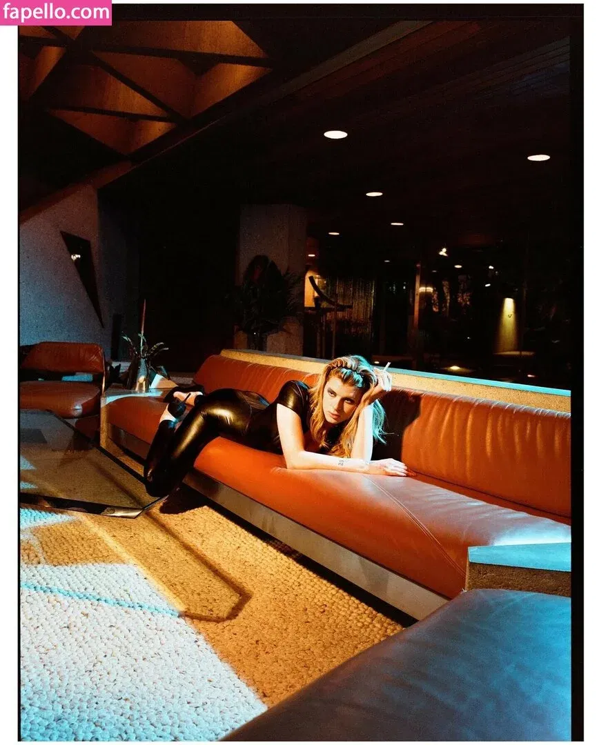 Bella White / bbellaawhite Onlyfans Photo Gallery 