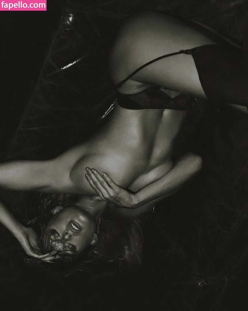 Bella White / bbellaawhite Onlyfans Photo Gallery 