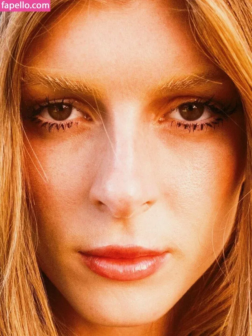 Bella White / bbellaawhite Onlyfans Photo Gallery 