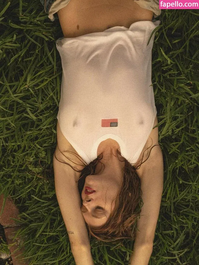 Bella White / bbellaawhite Onlyfans Photo Gallery 