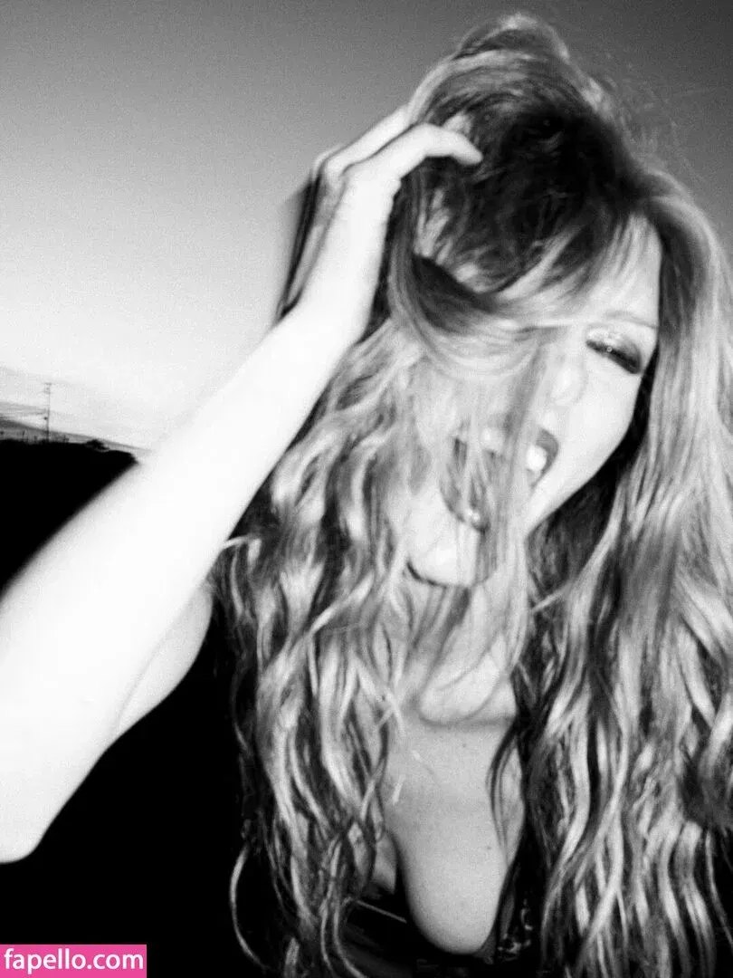 Bella White / bbellaawhite Onlyfans Photo Gallery 