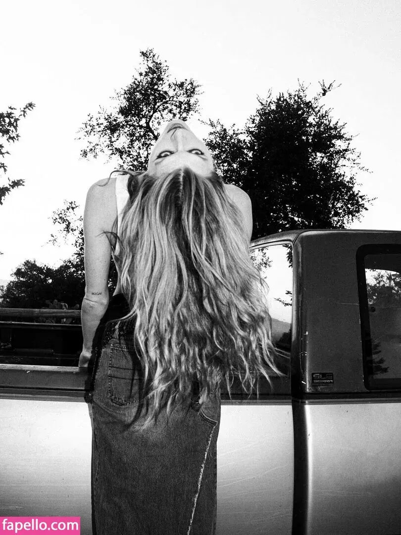 Bella White / bbellaawhite Onlyfans Photo Gallery 