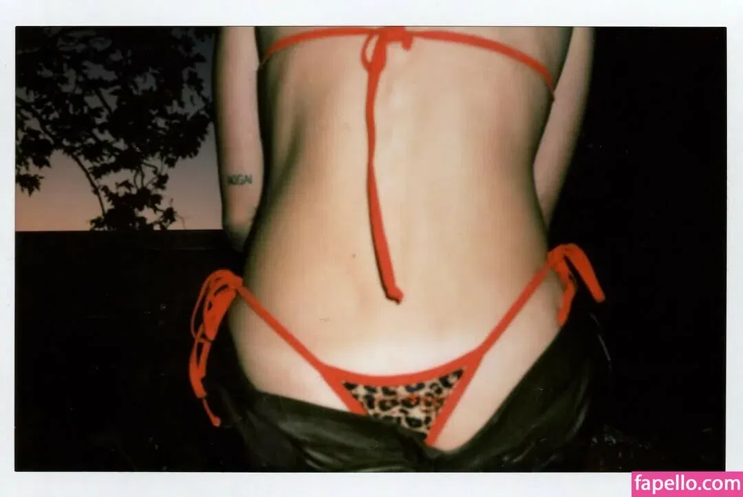 Bella White / bbellaawhite Onlyfans Photo Gallery 