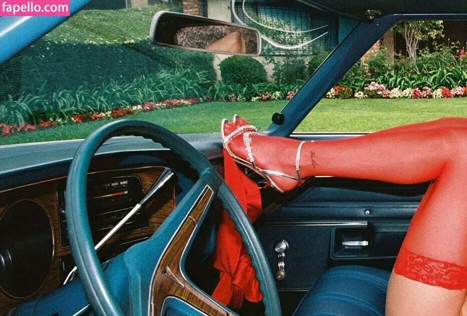 Bella White / bbellaawhite Onlyfans Photo Gallery 