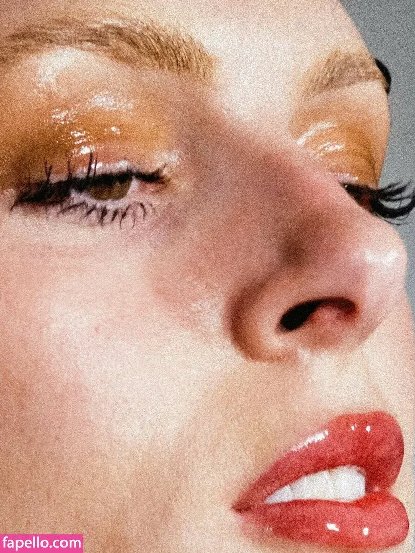 Bella White / bbellaawhite Onlyfans Photo Gallery 