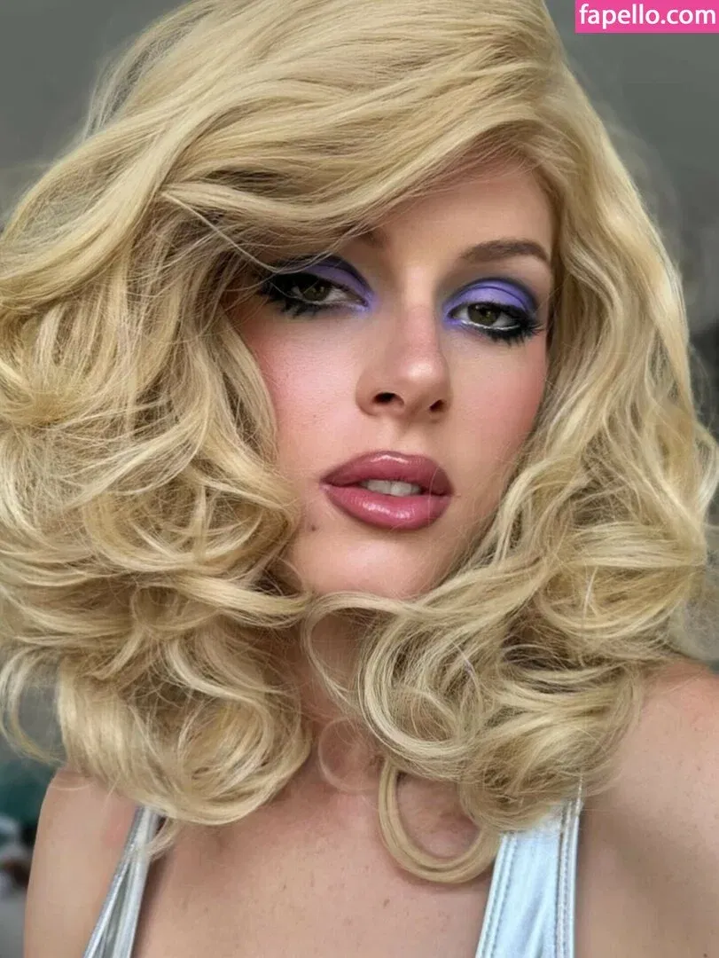 Bella White / bbellaawhite Onlyfans Photo Gallery 