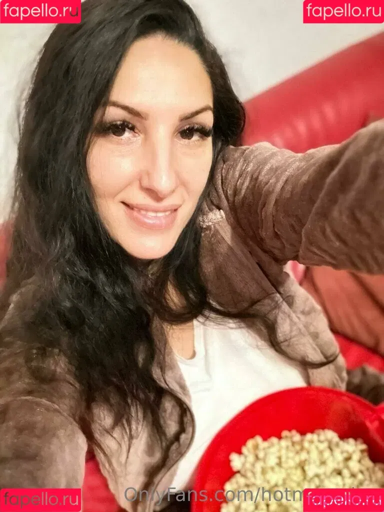 hotmomalex / hotmomalexxox Onlyfans Photo Gallery 