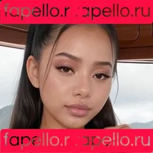 Bella Poarch / bellapoarch / bllapoarch Onlyfans Photo Gallery 
