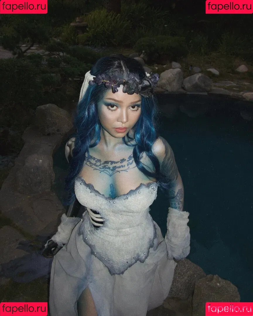 Bella Poarch / bellapoarch / bllapoarch Onlyfans Photo Gallery 