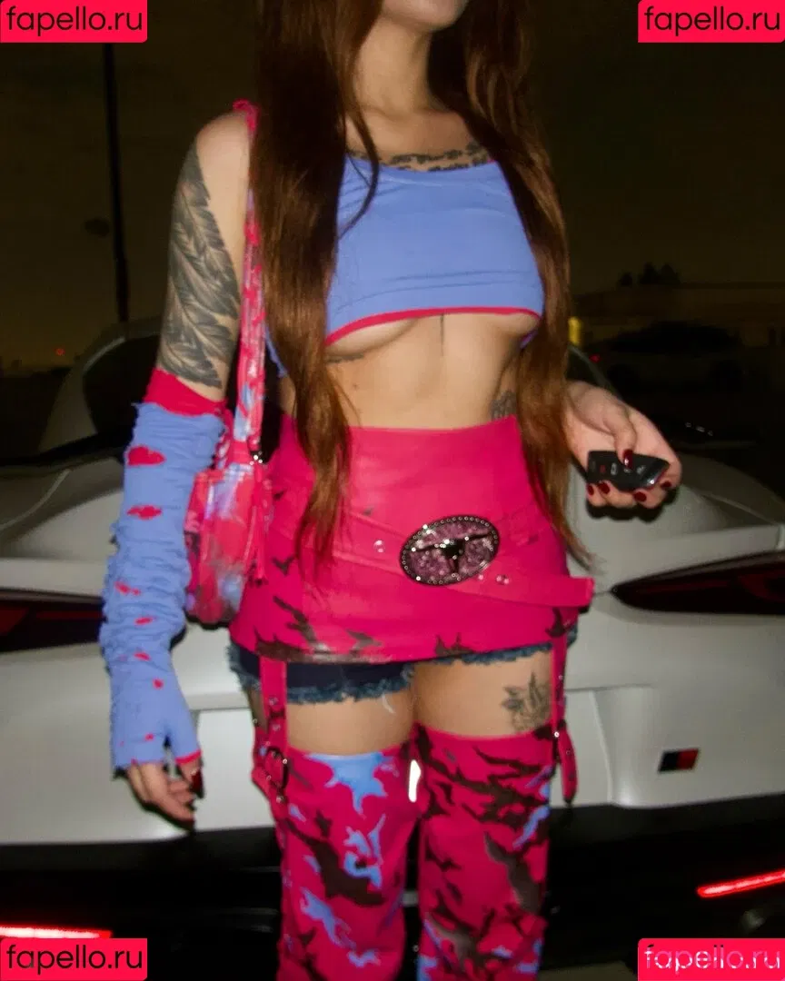 Bella Poarch / bellapoarch / bllapoarch Onlyfans Photo Gallery 
