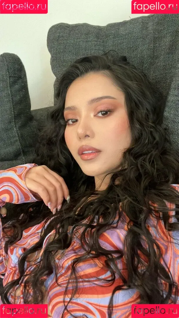 Bella Poarch / bellapoarch / bllapoarch Onlyfans Photo Gallery 