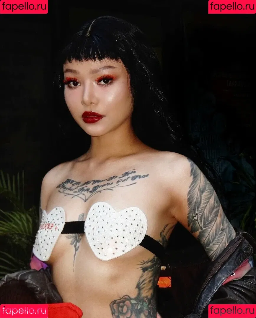 Bella Poarch / bellapoarch / bllapoarch Onlyfans Photo Gallery 