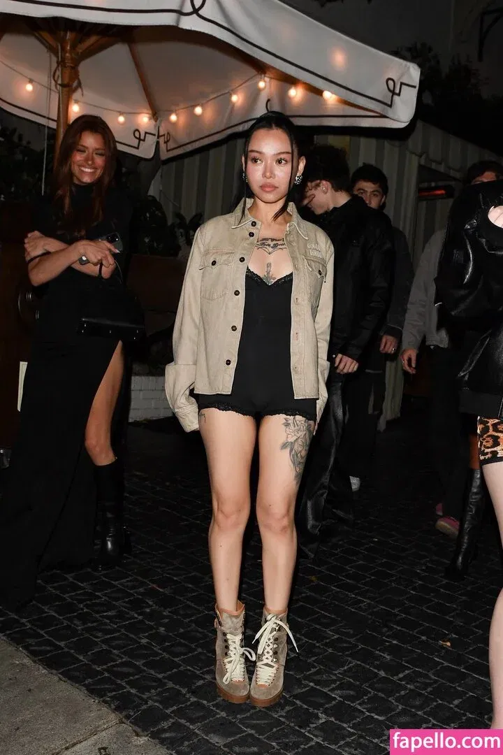 Bella Poarch / bellapoarch / bllapoarch Onlyfans Photo Gallery 