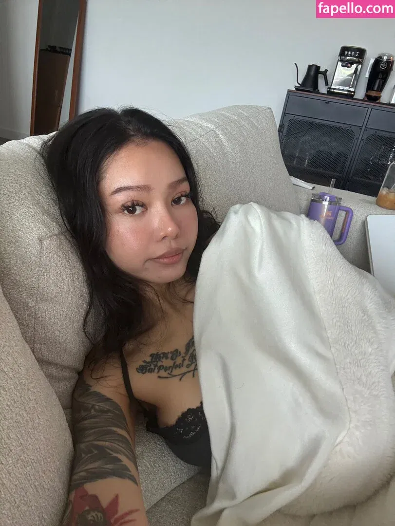 Bella Poarch / bellapoarch / bllapoarch Onlyfans Photo Gallery 