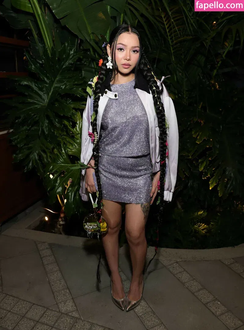 Bella Poarch / bellapoarch / bllapoarch Onlyfans Photo Gallery 