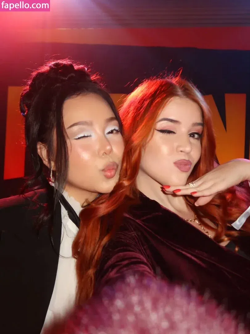 Bella Poarch / bellapoarch / bllapoarch Onlyfans Photo Gallery 