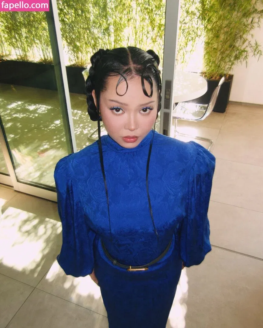 Bella Poarch / bellapoarch / bllapoarch Onlyfans Photo Gallery 