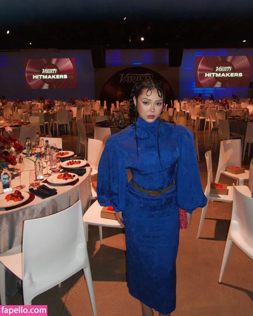 Bella Poarch / bellapoarch / bllapoarch Onlyfans Photo Gallery 