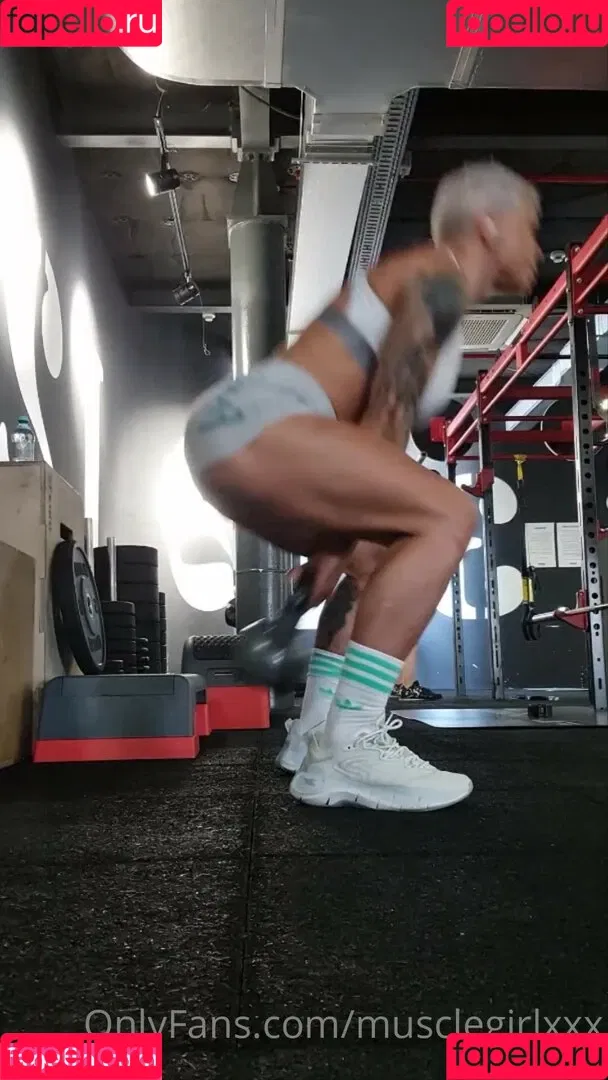 chelseypleasant / crazyxbody / https: / musclegirlxxx Onlyfans Photo Gallery 