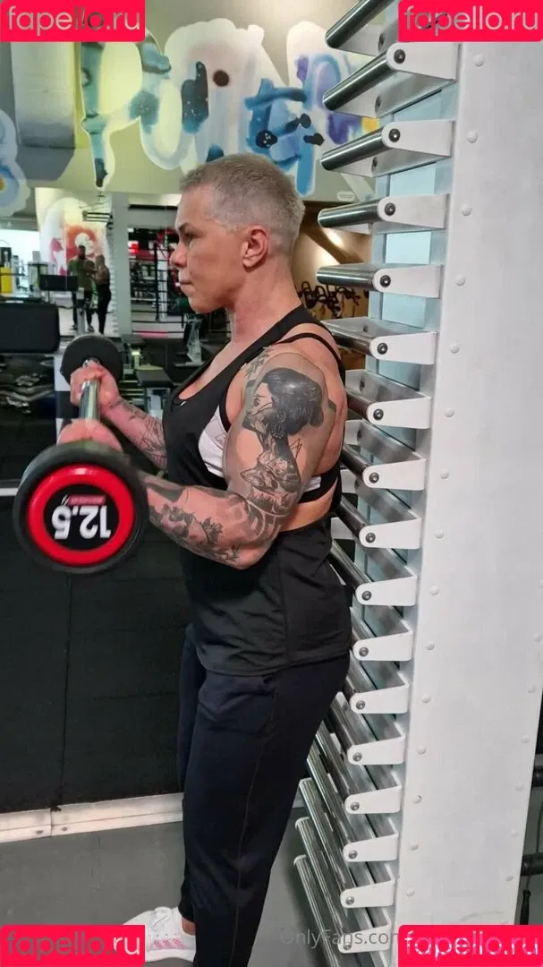 chelseypleasant / crazyxbody / https: / musclegirlxxx Onlyfans Photo Gallery 