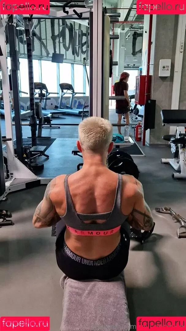 chelseypleasant / crazyxbody / https: / musclegirlxxx Onlyfans Photo Gallery 