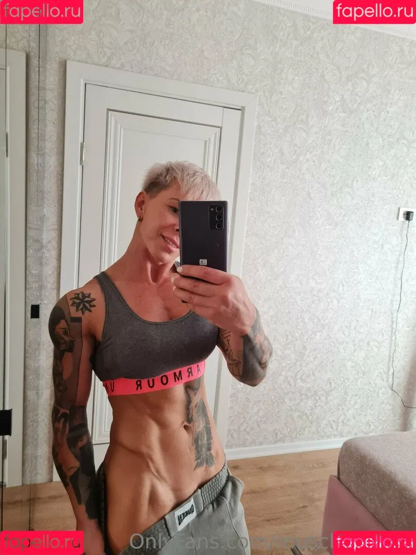 chelseypleasant / crazyxbody / https: / musclegirlxxx Onlyfans Photo Gallery 
