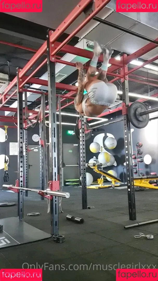 chelseypleasant / crazyxbody / https: / musclegirlxxx Onlyfans Photo Gallery 