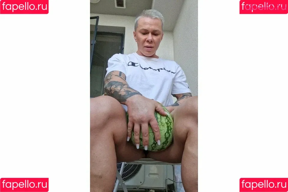 chelseypleasant / crazyxbody / https: / musclegirlxxx Onlyfans Photo Gallery 