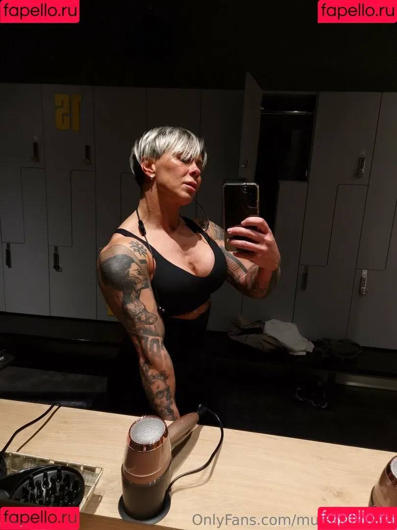 chelseypleasant / crazyxbody / https: / musclegirlxxx Onlyfans Photo Gallery 