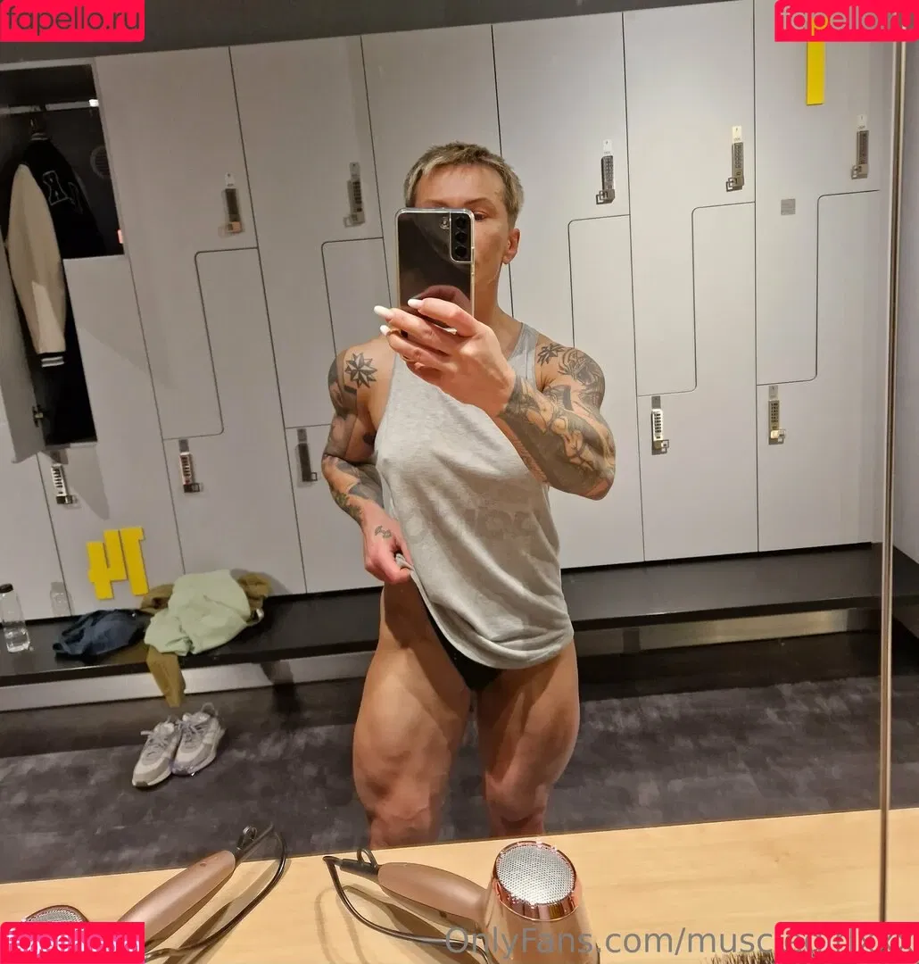 chelseypleasant / crazyxbody / https: / musclegirlxxx Onlyfans Photo Gallery 