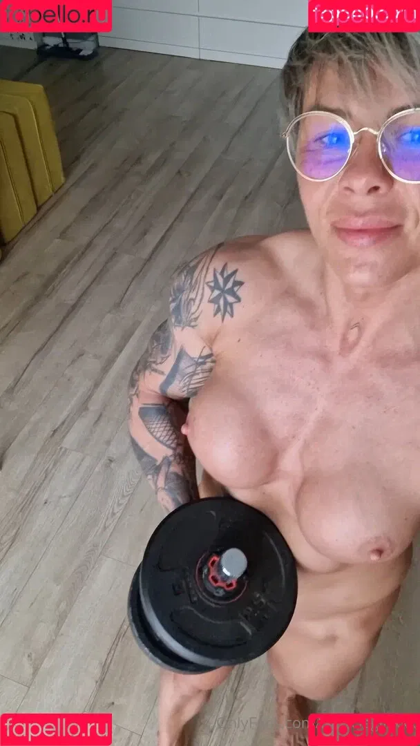 chelseypleasant / crazyxbody / https: / musclegirlxxx Onlyfans Photo Gallery 