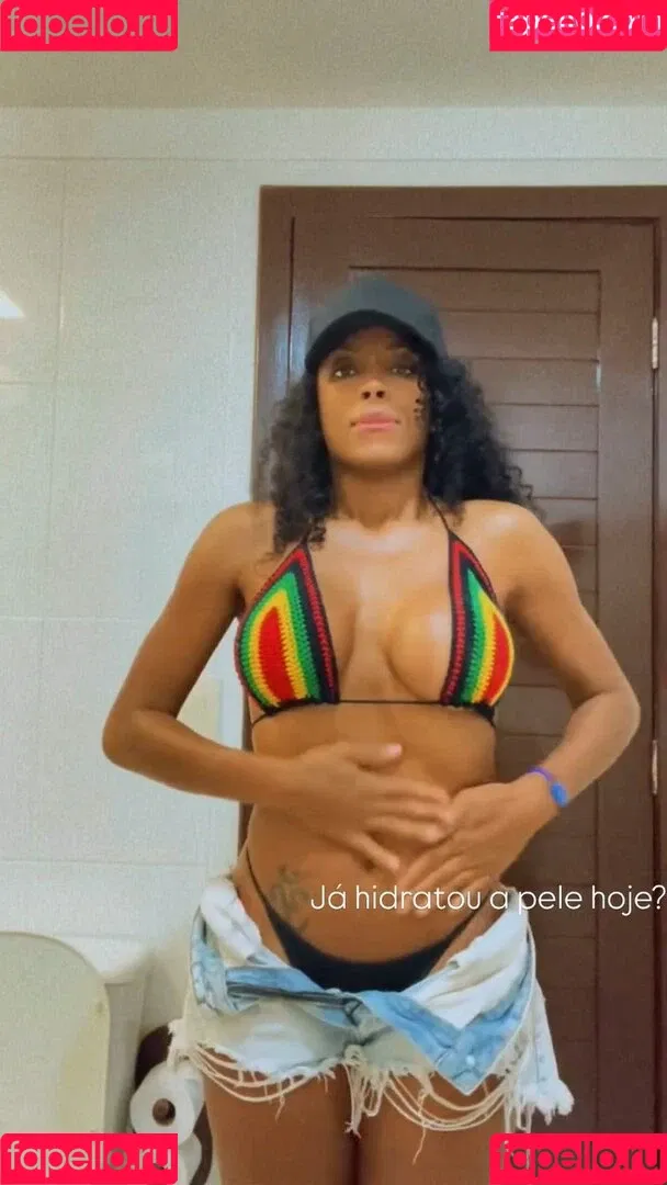 Lumena Aleluia / LumenaAleluia / lumena.aleluia Onlyfans Photo Gallery 