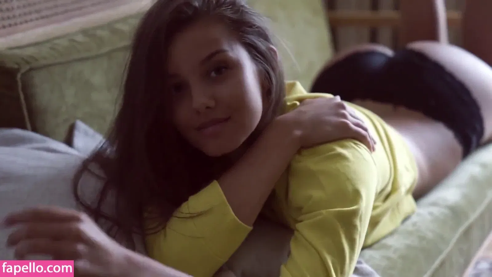 Nicola Cavanis / nicolaca_ Onlyfans Photo Gallery 