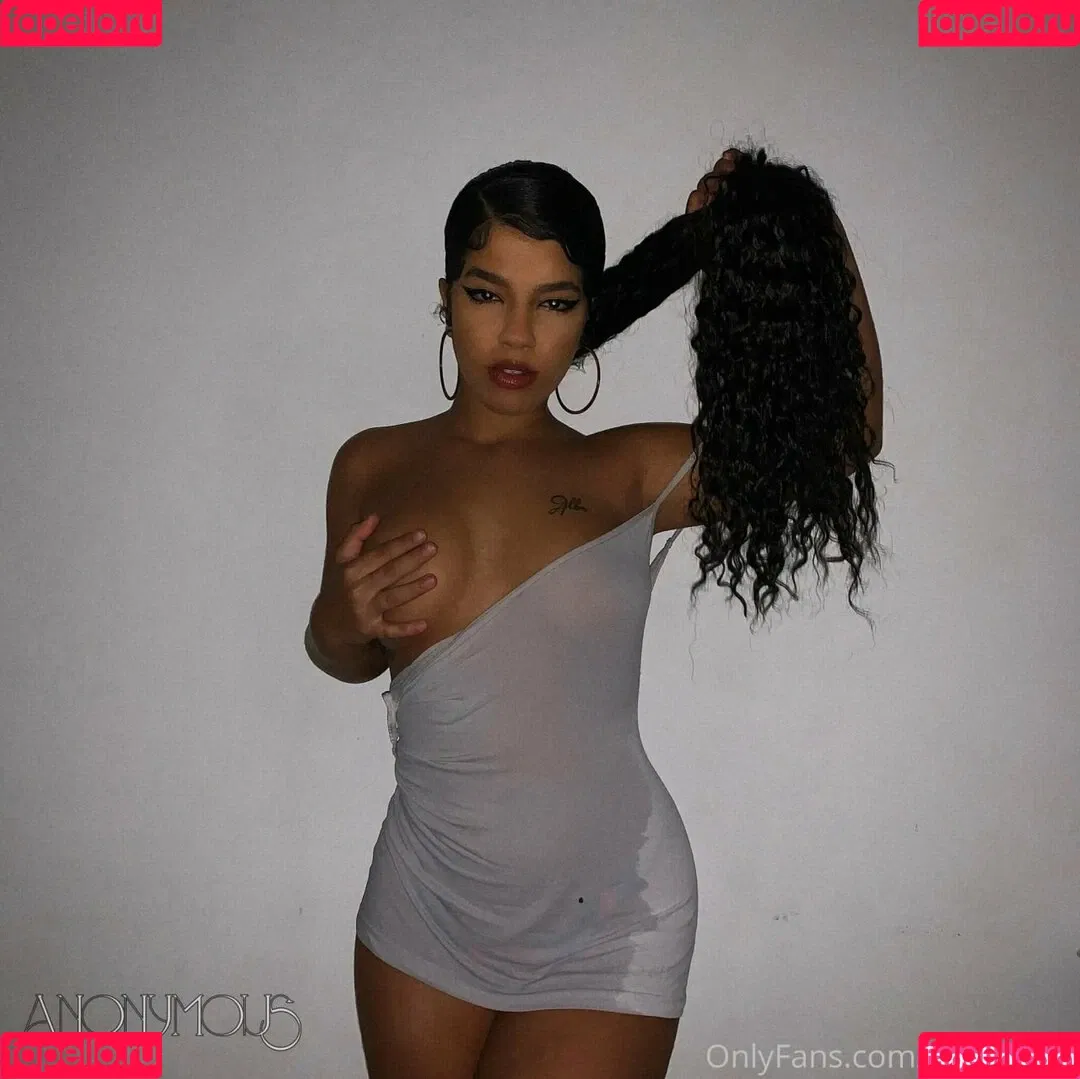Maria / eumaria / eumariart Onlyfans Photo Gallery 
