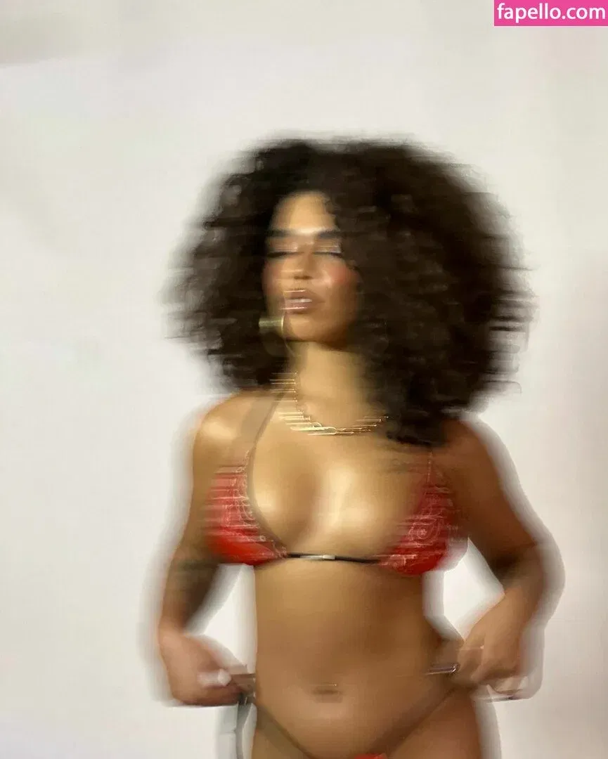 Maria / eumaria / eumariart Onlyfans Photo Gallery 